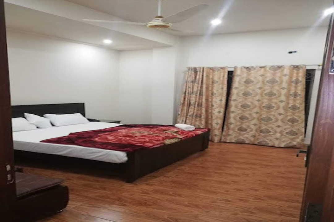Fine Star Hotel Faisalabad