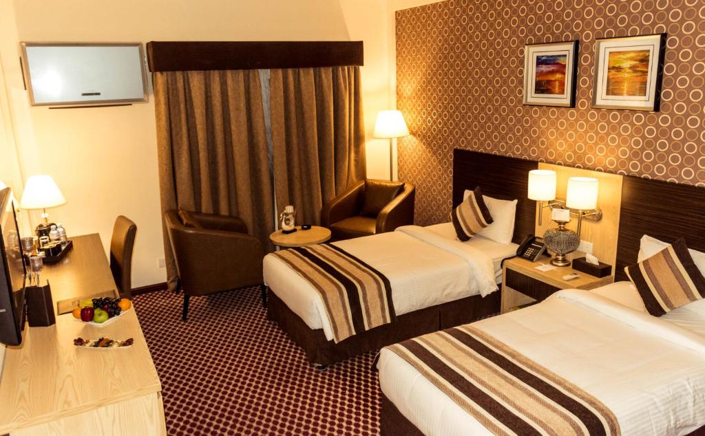 Fortune Karama Hotel