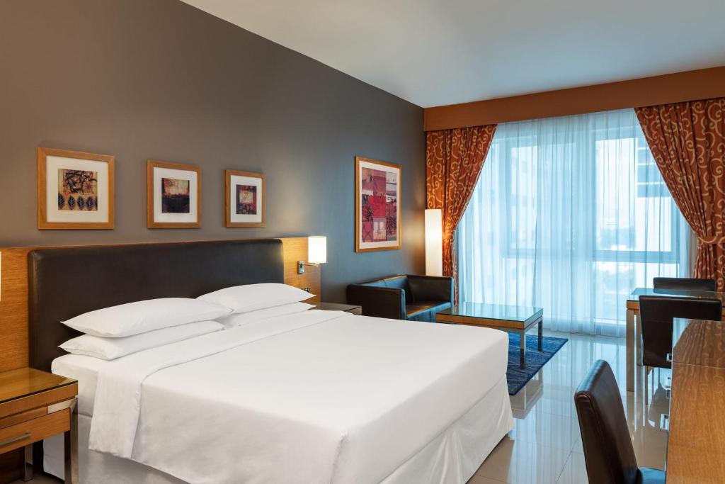 Four Points by Sheraton Bur Dubai