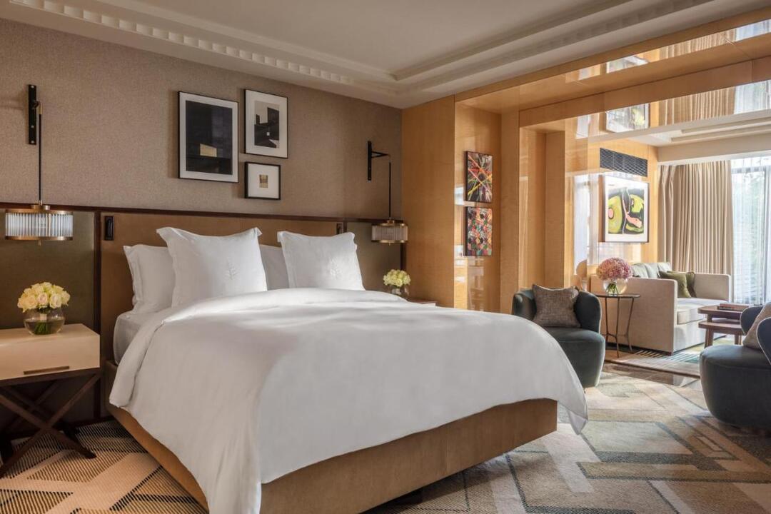 Four Seasons Hotel London at Park Lane