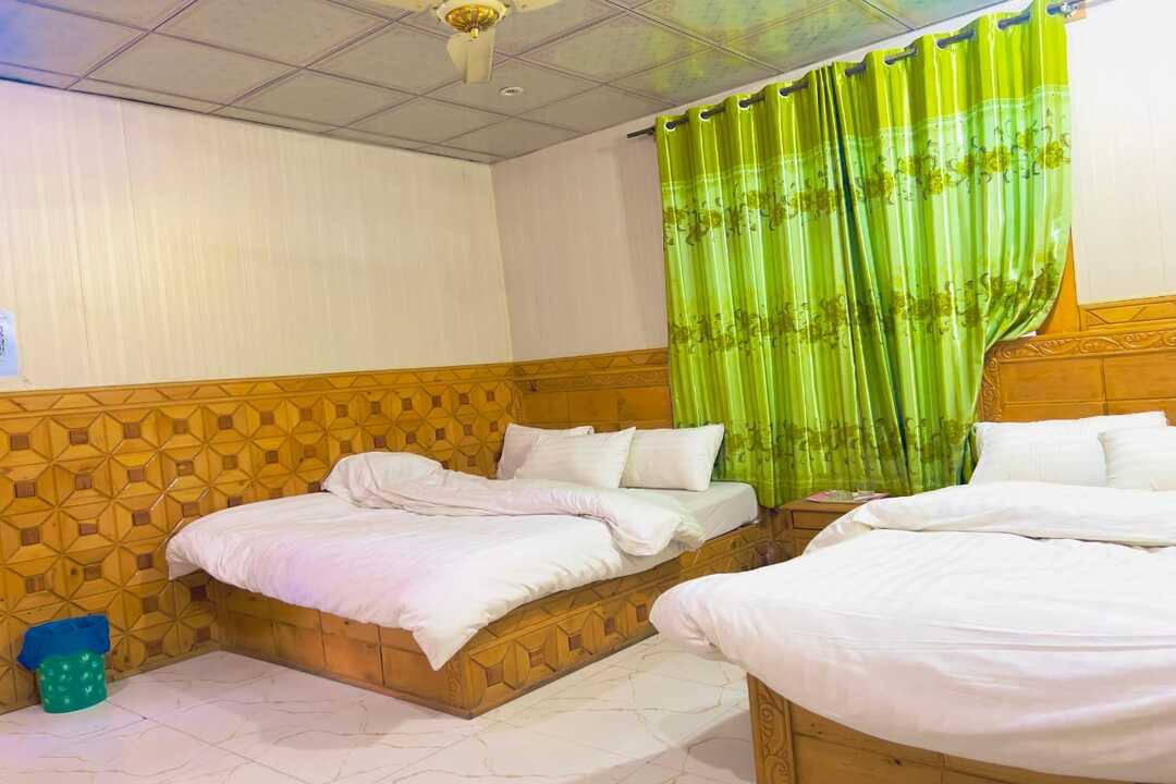 Grace Continental Hotel Chilas