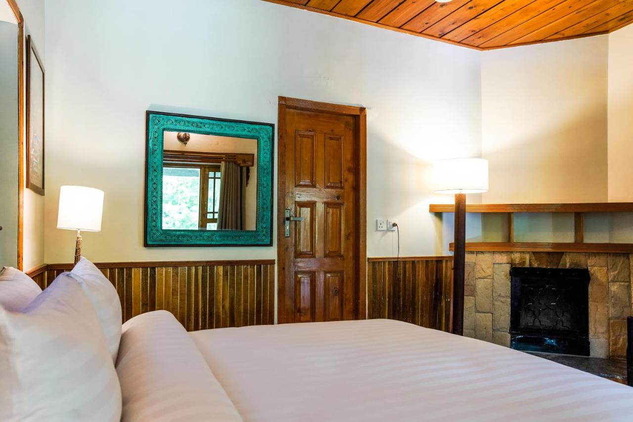 Greens Hotel By Roomy, Kalam