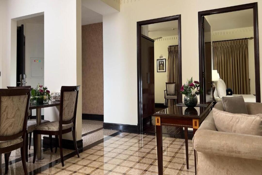 Heritage Luxury Suites All Suite Hotel