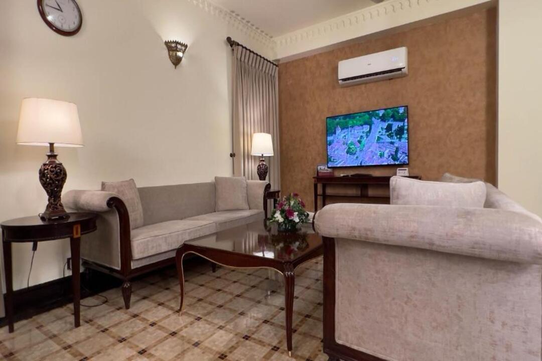 Heritage Luxury Suites All Suite Hotel