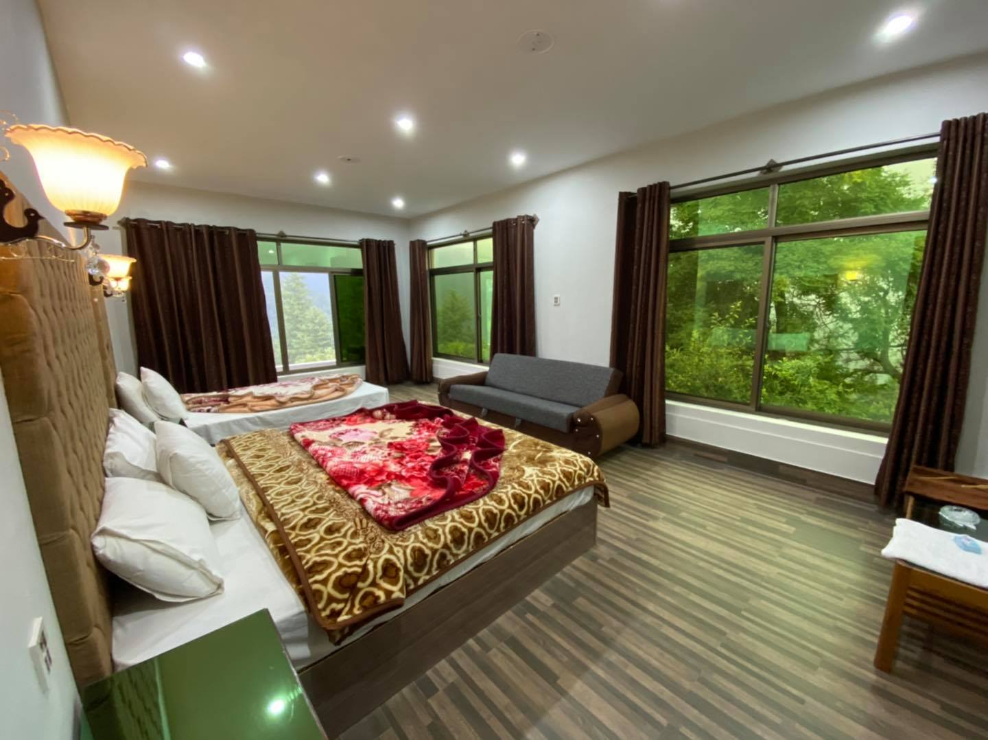 Hill Top Guest House Shogran