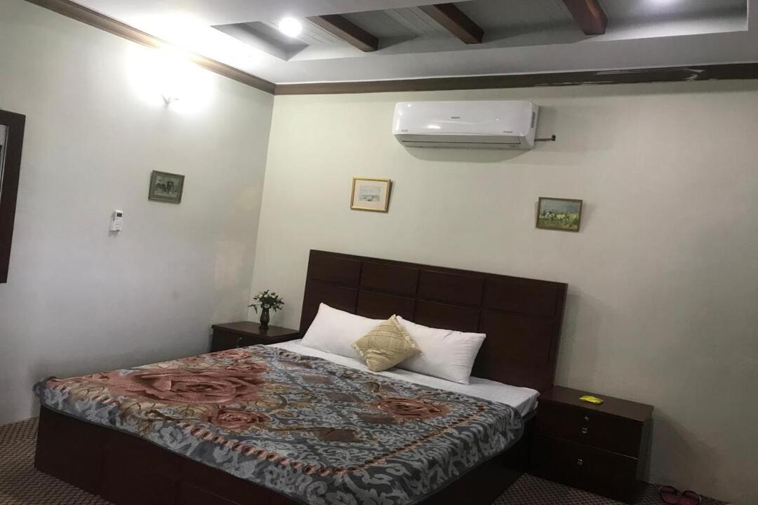 HillTop Resort Swat