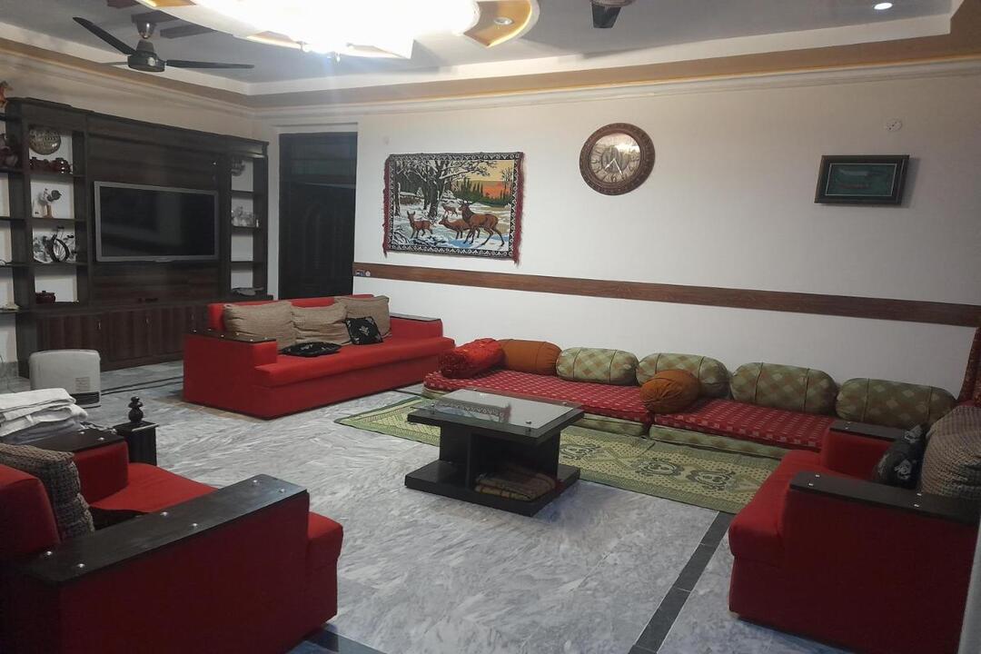 HillTop Resort Swat