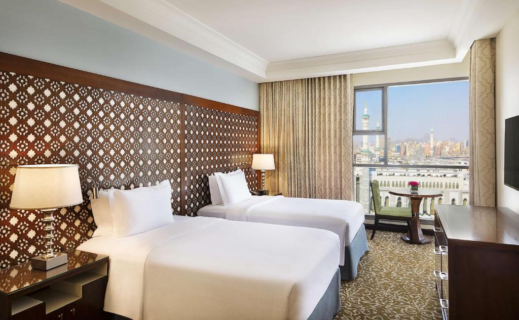 Twin One Bedroom Suite Partial KAABA View