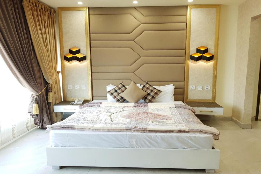 Hotel Avalon Suites