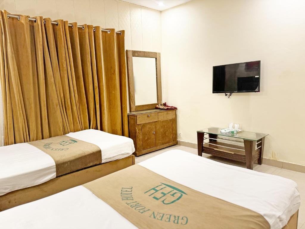 Deluxe Twin Room