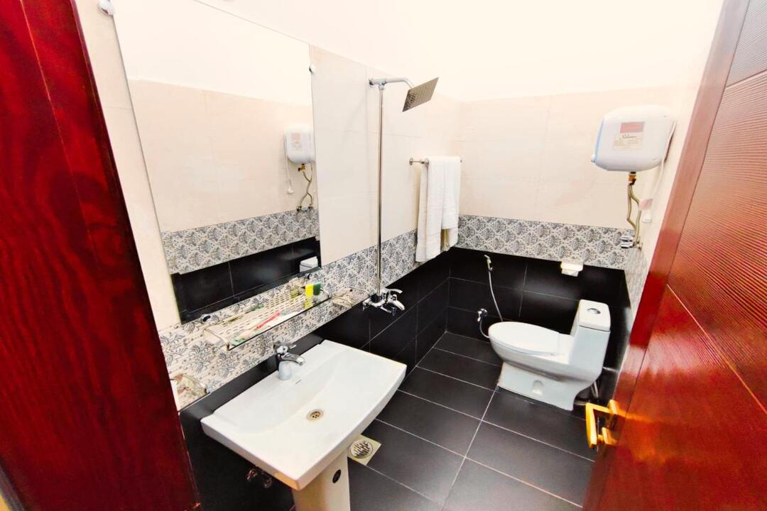 Hotel Nova Lahore