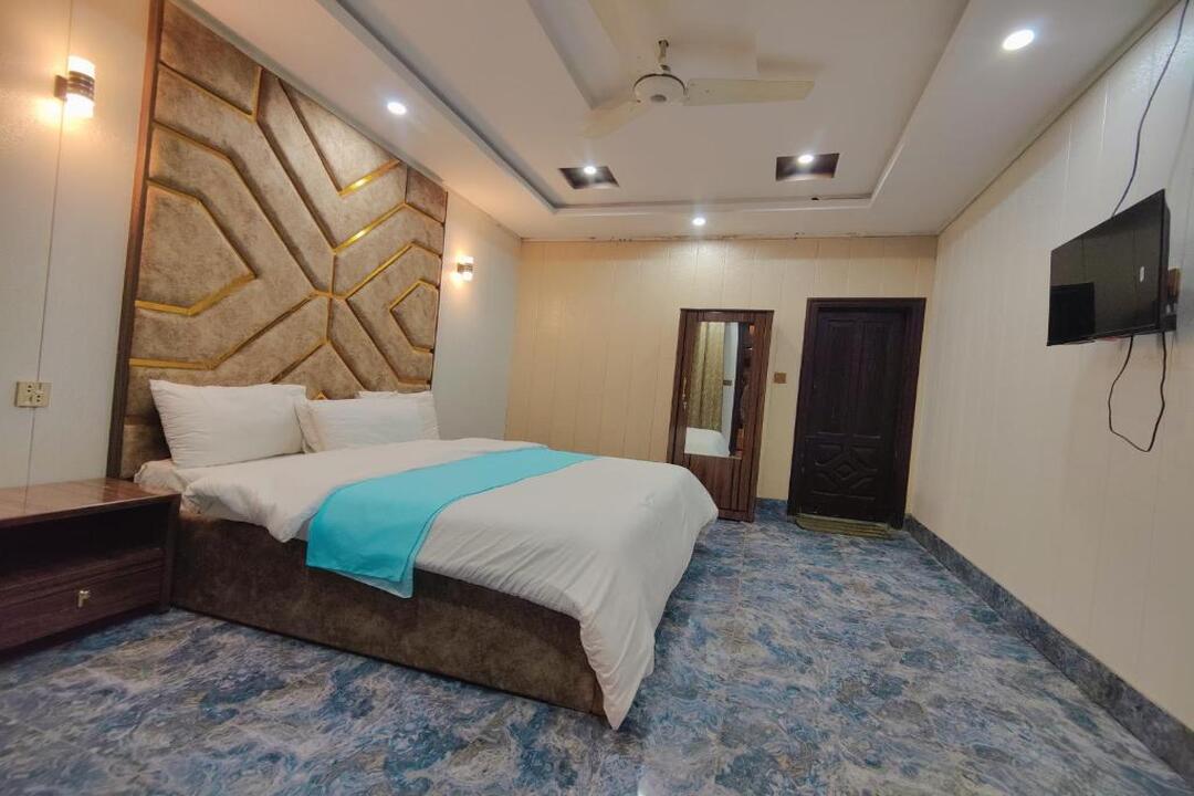 Hotel park way Fizaghat Swat