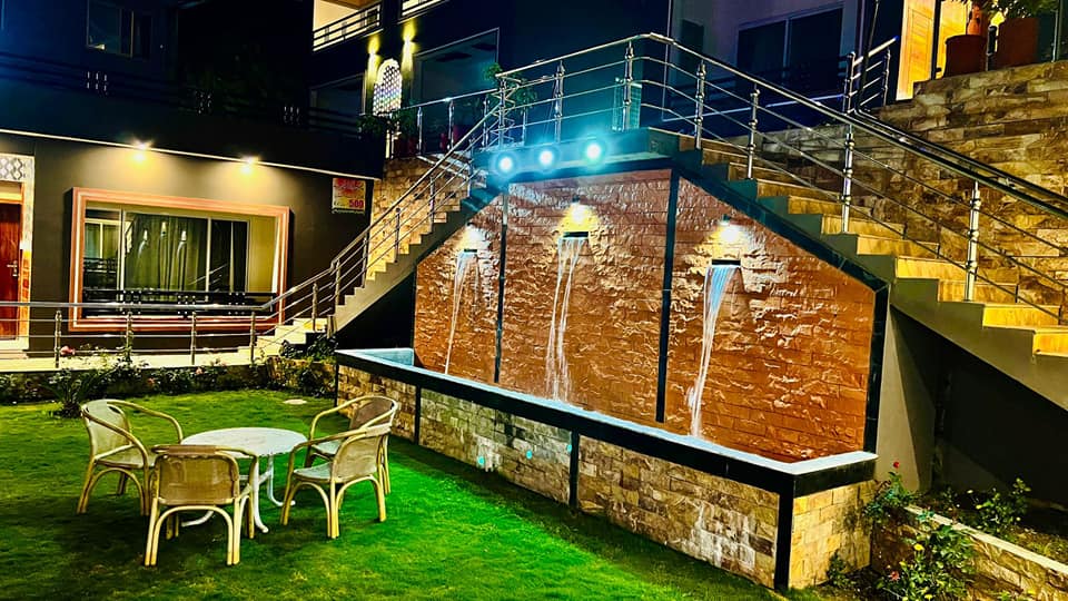 Hotel Pine Track Balakot