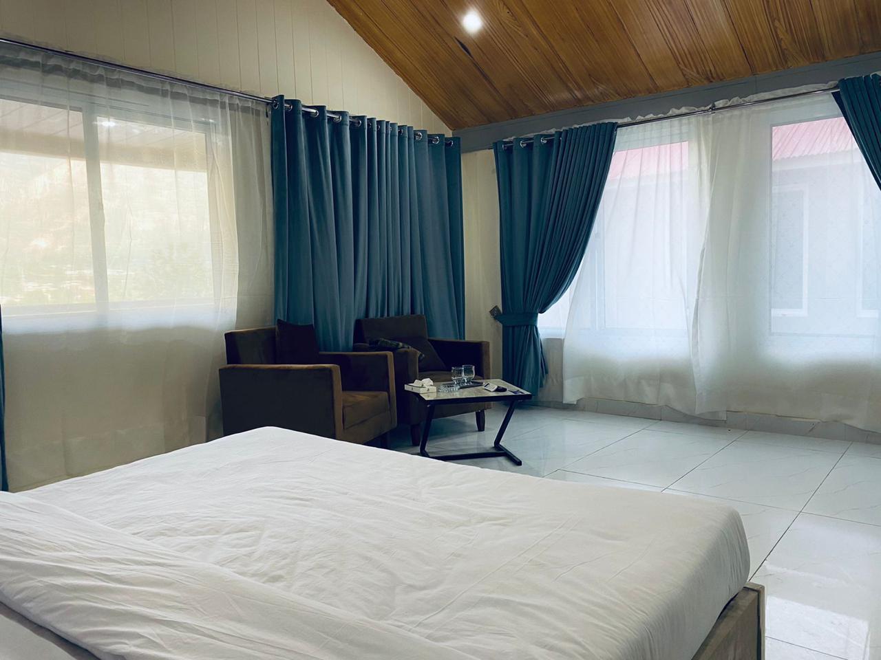 Hotel Pine Track Balakot