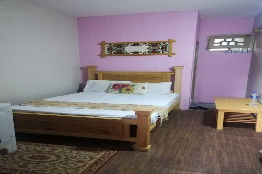 Hotel Royal City Chilas