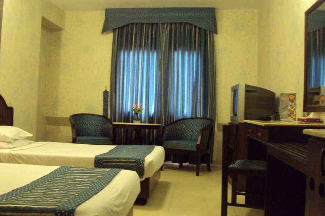 Hotel Sarawan Karachi