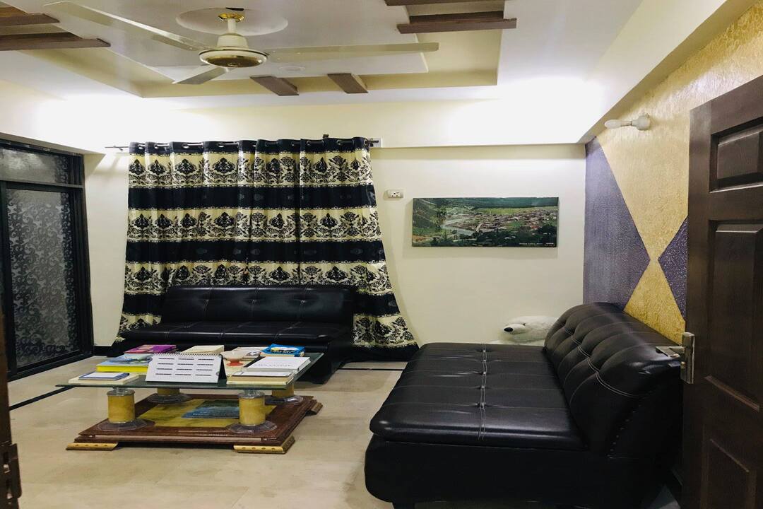 Hotel Second Home, Karachi