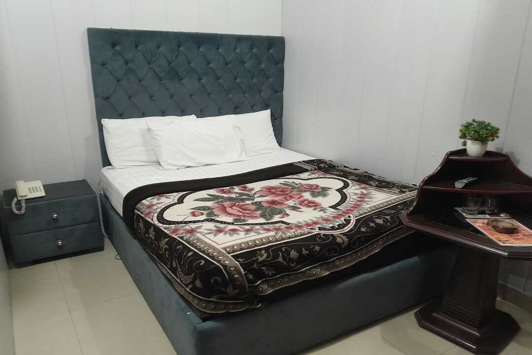 Hotel Tulip INN Faisal Town