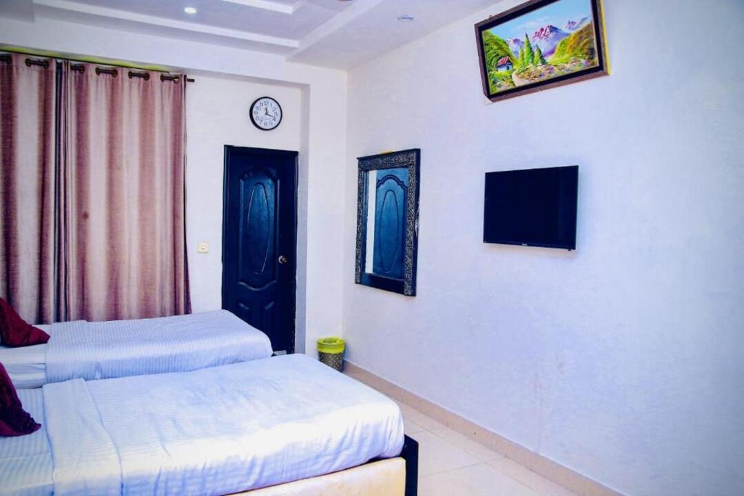 Hotel Tulip Inn Johar Town