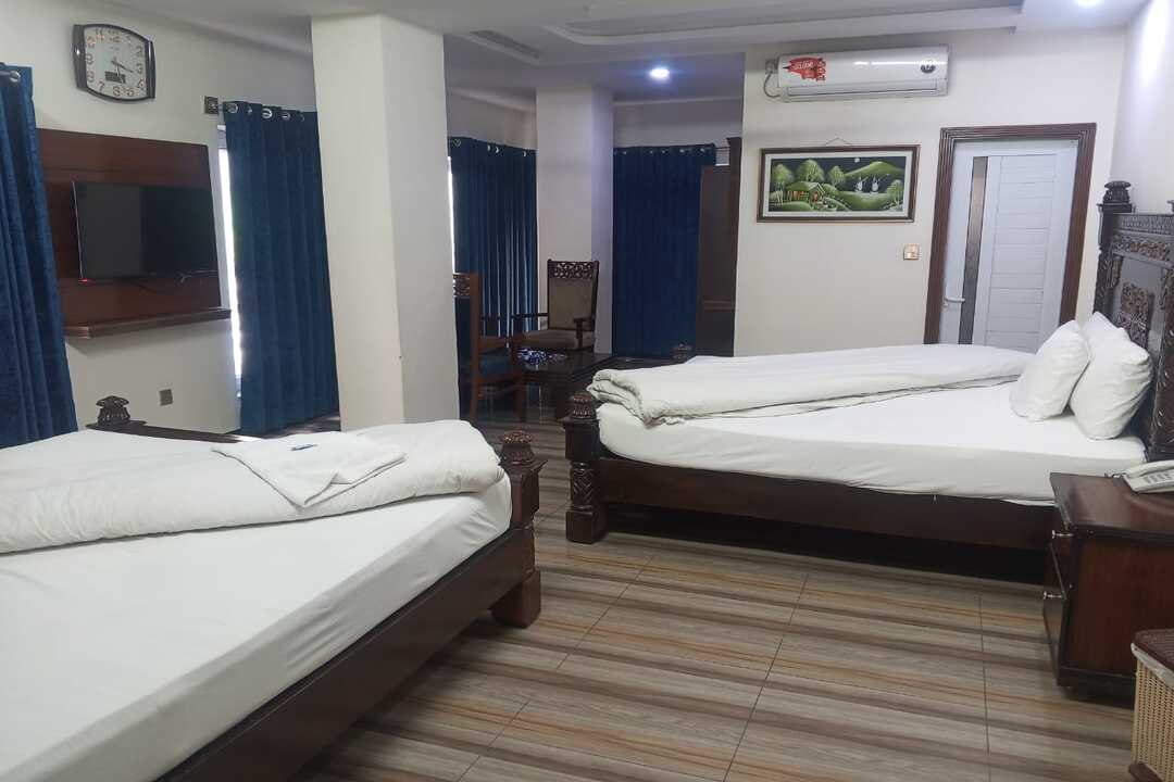 Hotel99