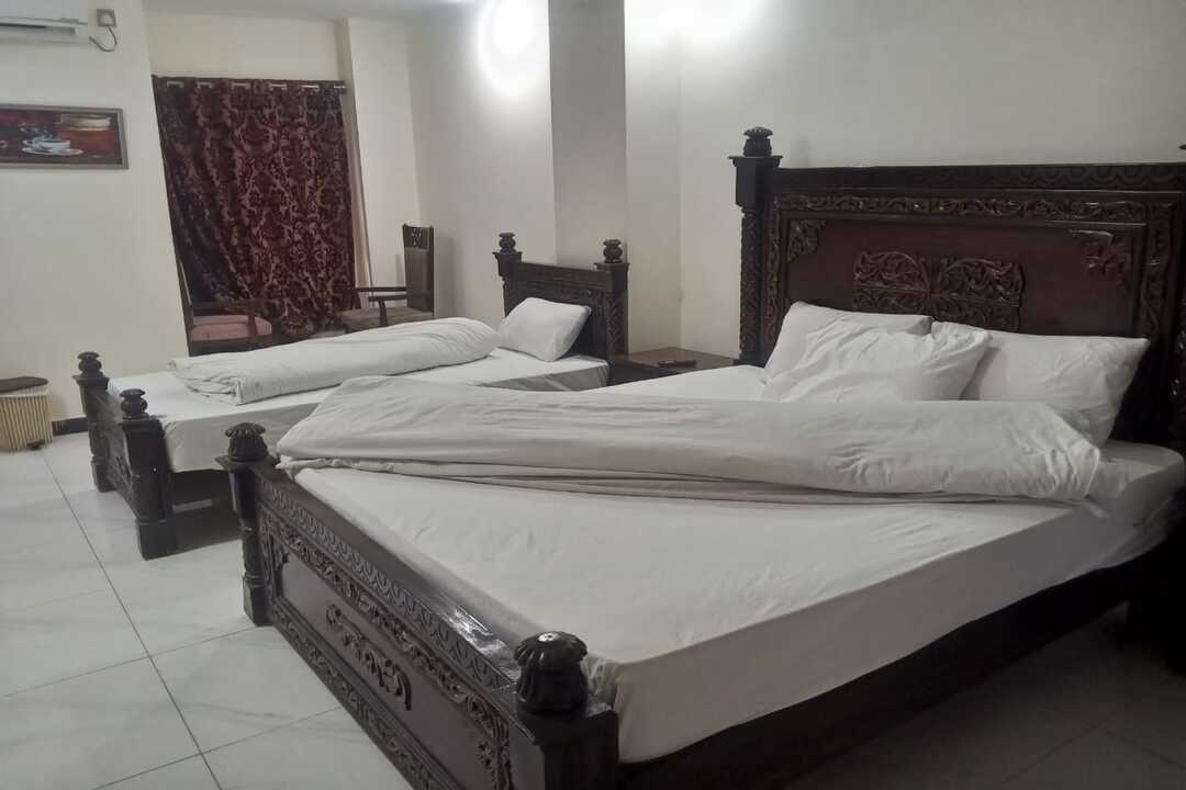 Hotel99