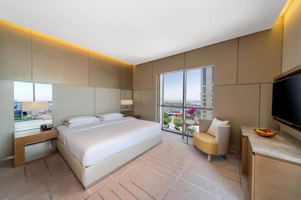 Hyatt Regency Dubai Creek Heights