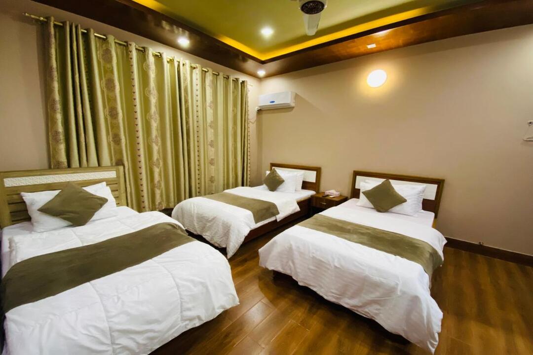 Karachi Inn, Guest House