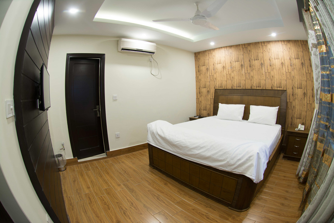 Karakuram Hotel Mansehra