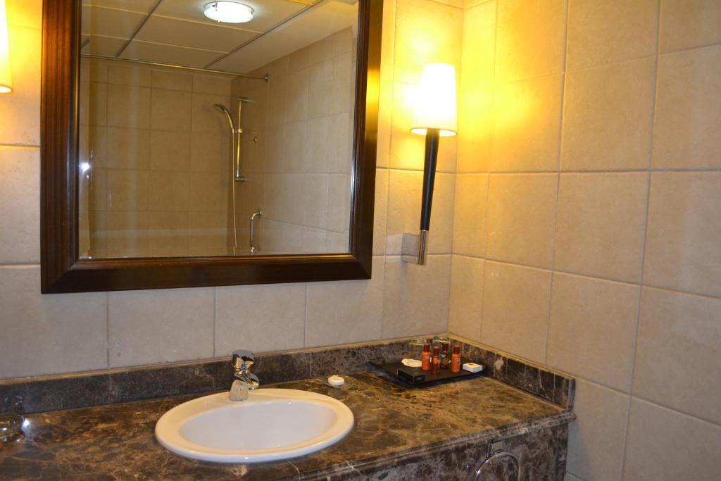 Khalidiya Hotel