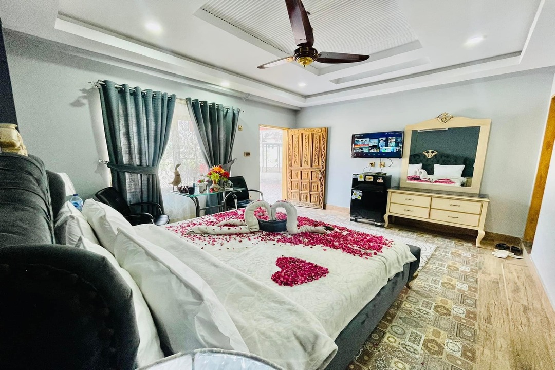 Kingdom Hotel Muzaffarabad