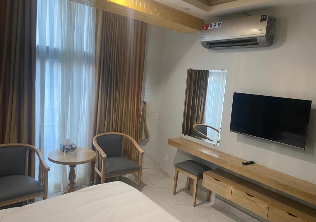 Leading Continental Hotel, Muzaffarabad