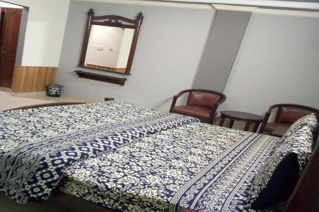 Lotus Inn Guest House, Mirpur