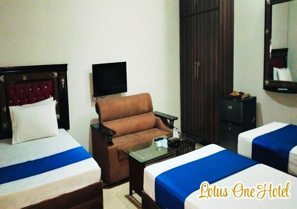 Triple Room