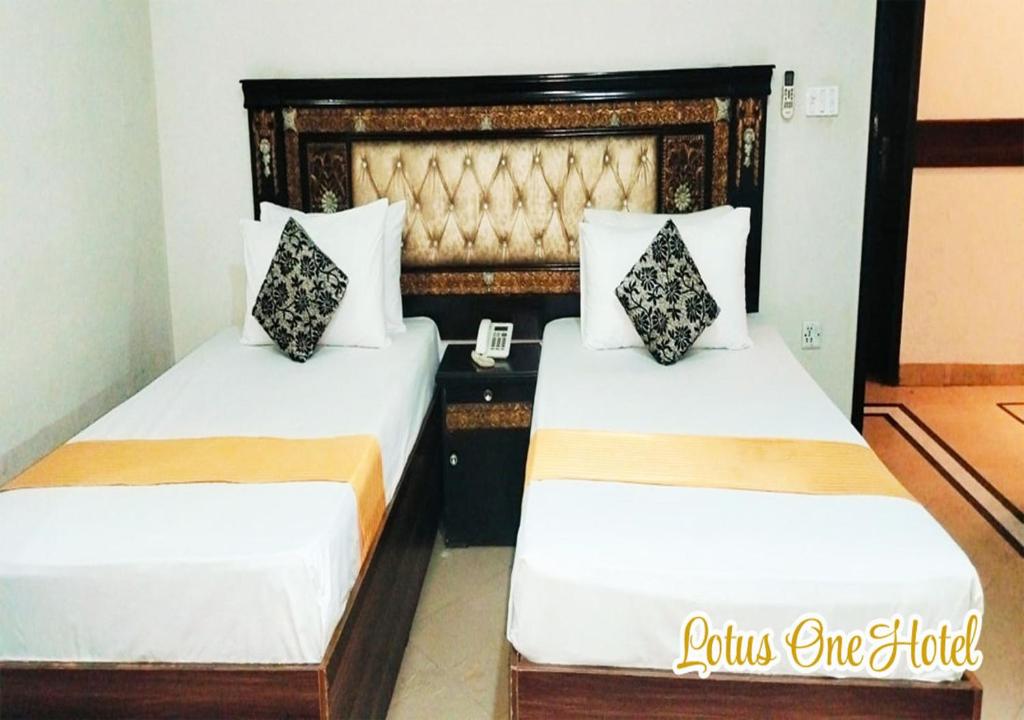 Deluxe Double or Twin Room