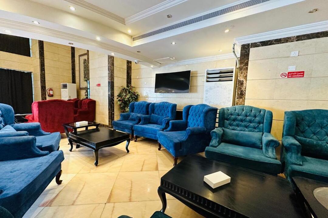 Majd Al Mohagerin Hotel