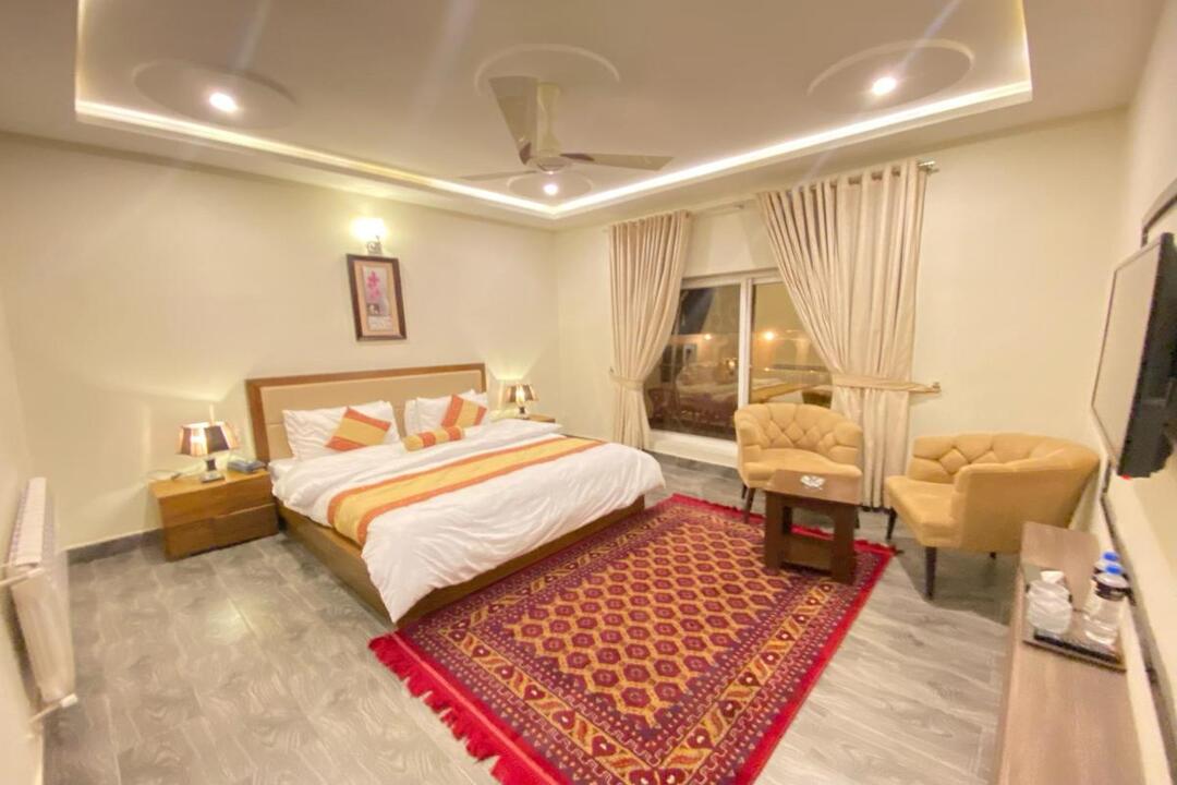Maria Hotel and Resorts, Kalam