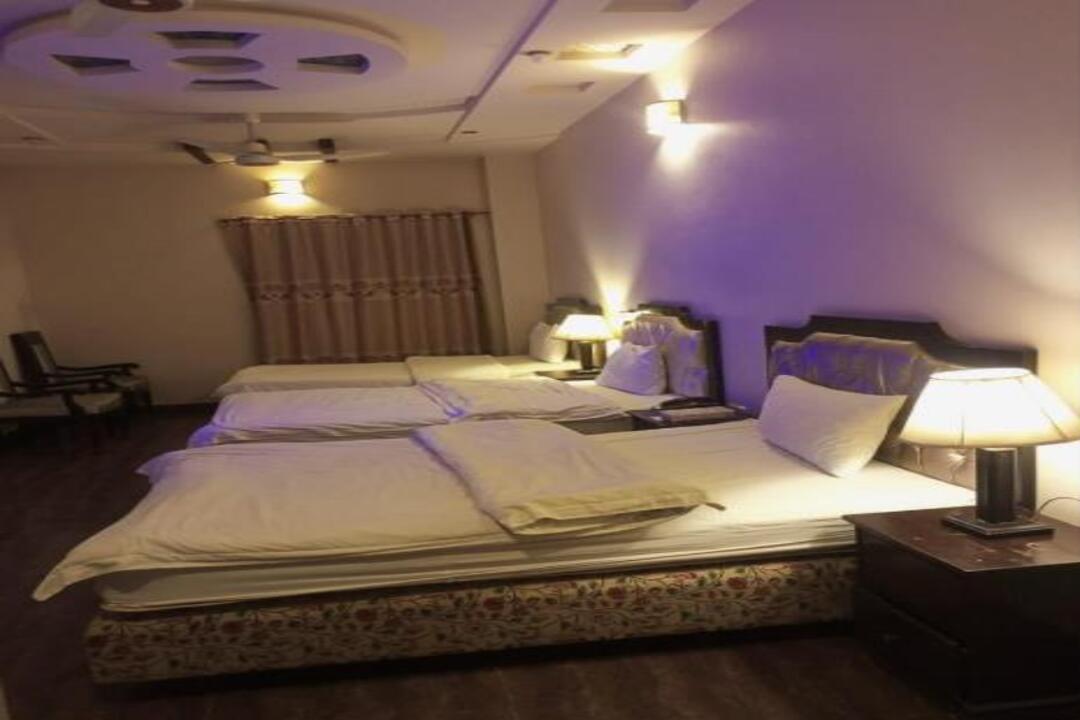 Midway Hotel Balakot