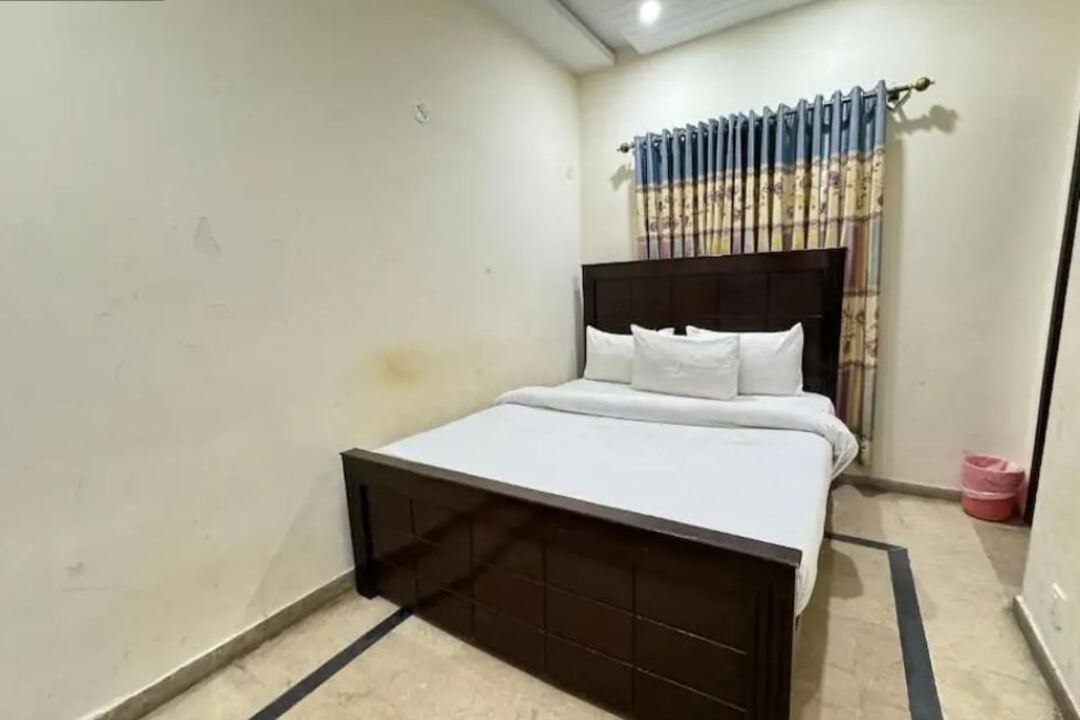 Millat Guest House, G-9/4 Islamabad