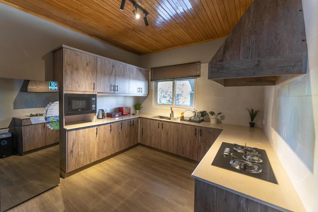 Mountain Terrace by Paramount Hospitality