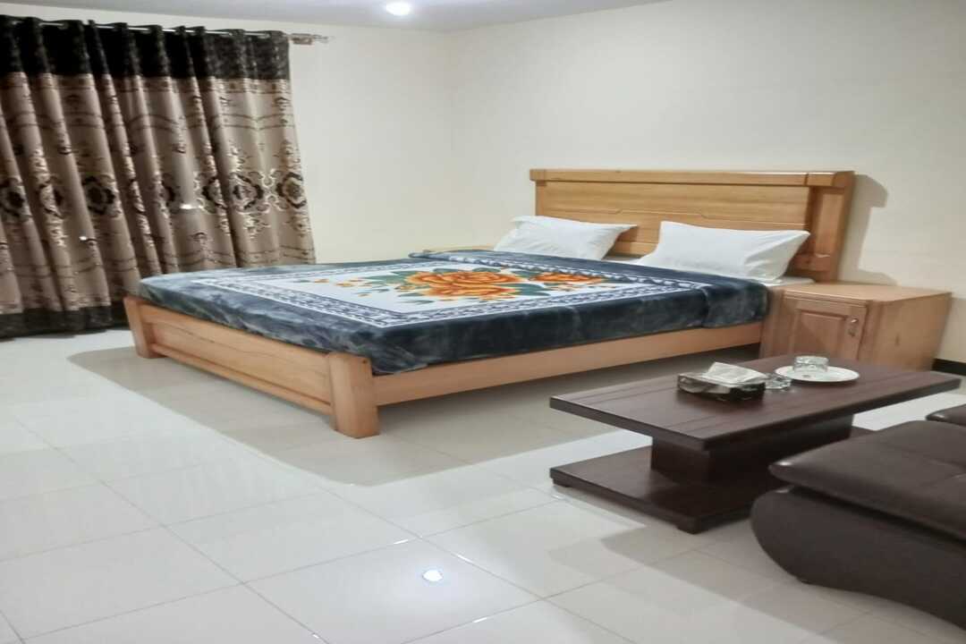 Neelum City Hotel