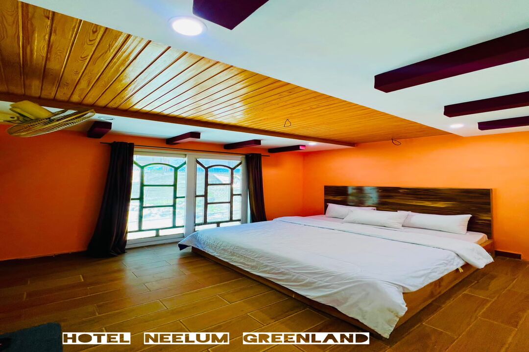 Neelum Greenland Hotel