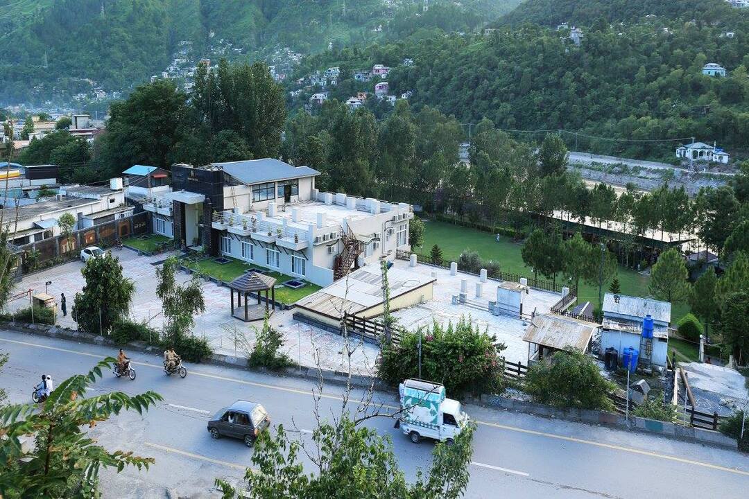 Neelum View Hotel, Muzaffarabad