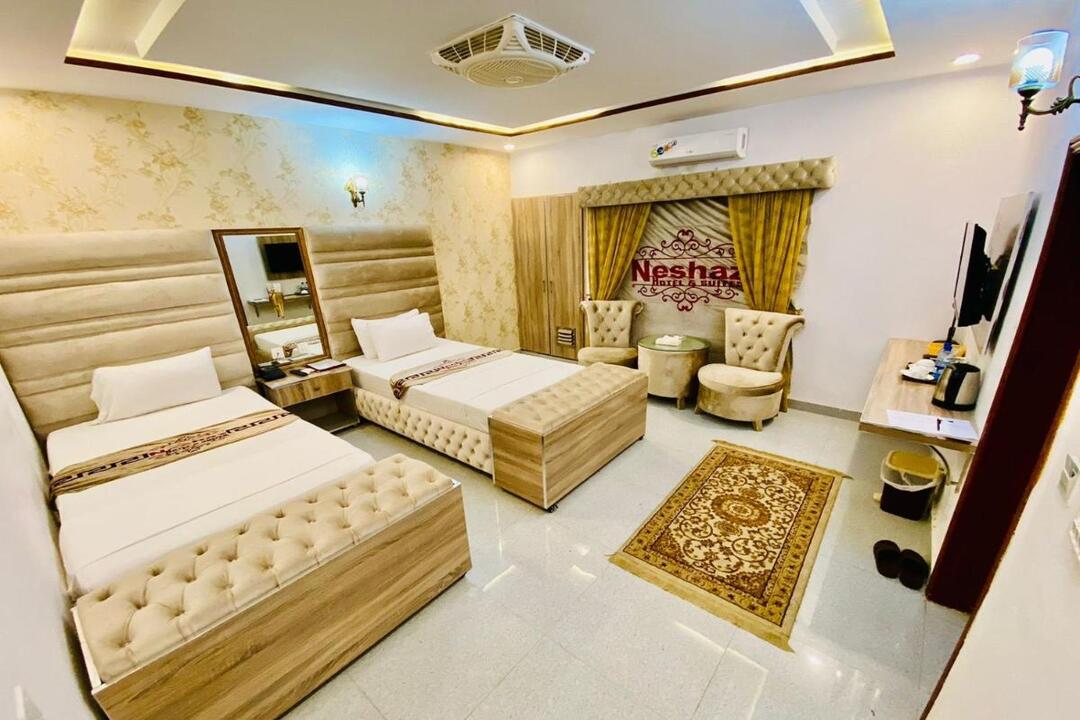Deluxe Double or Twin Room