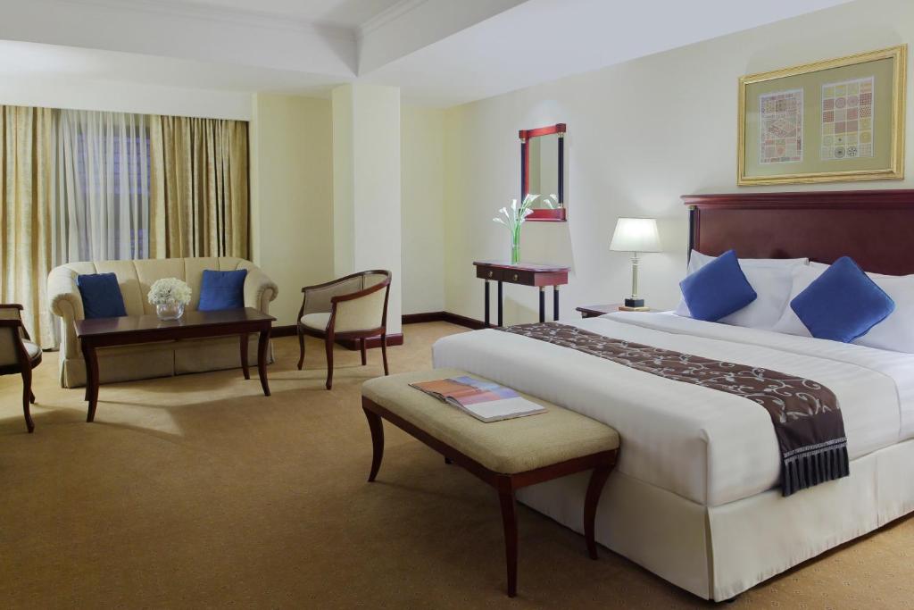 Deluxe Single or Double Room