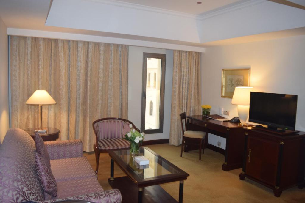Deluxe Single or Double Room