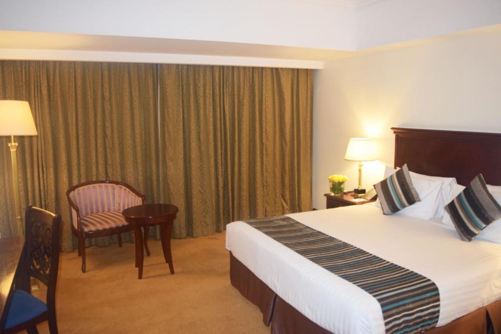 Deluxe Single or Double Room