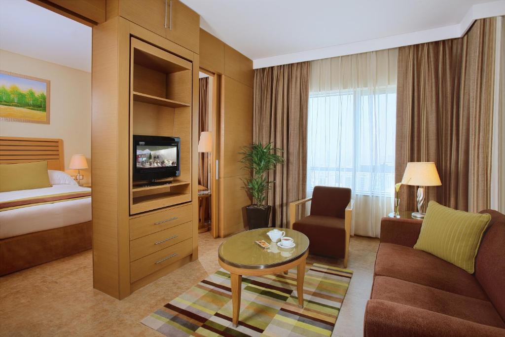 Studio Room - Twin Beds