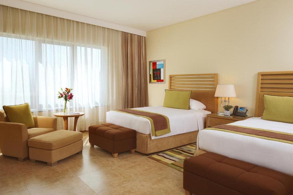 Studio Room - Twin Beds