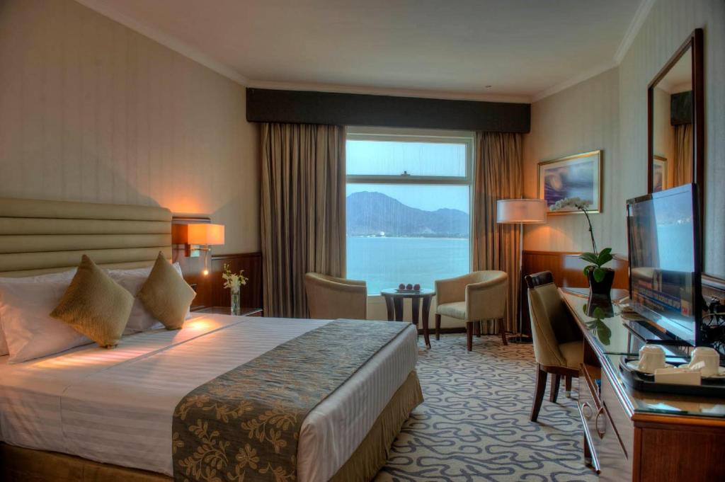 Oceanic Khorfakkan Resort & Spa