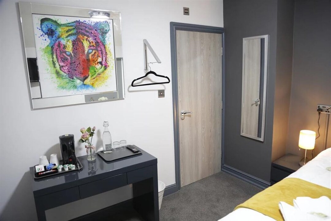 Park City Hotel, Manchester